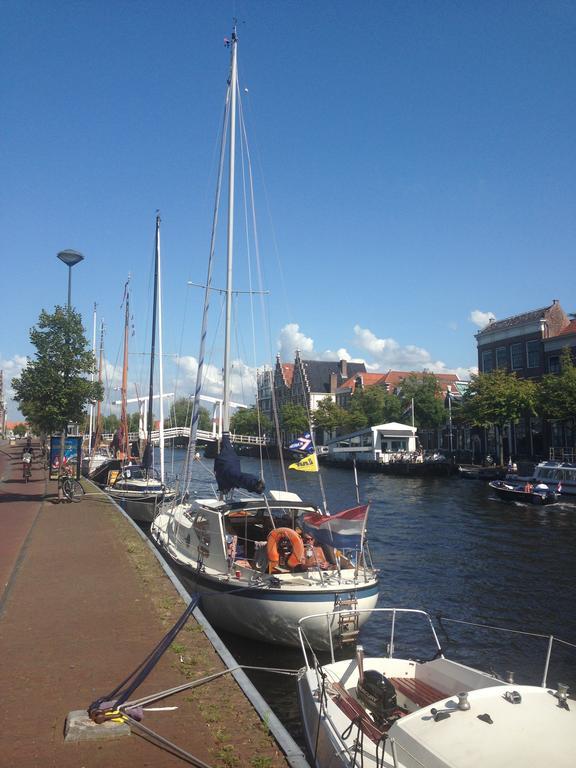 Turfhuys Aan Het Spaarne 哈莱姆 外观 照片